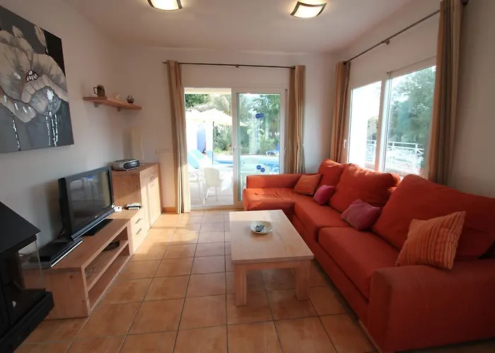 Canuta Mar 14- Two Story In